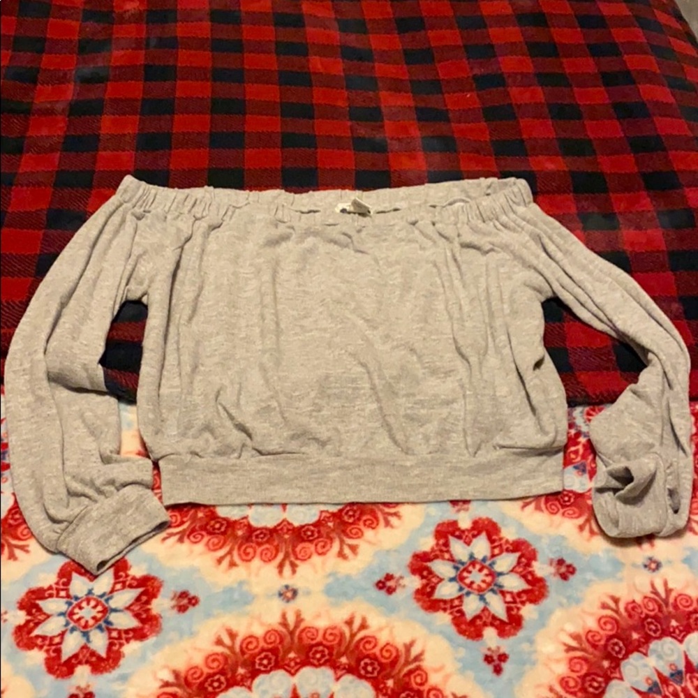 Gray crop top